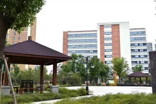苏州吴江恬愉护理院 · 外观