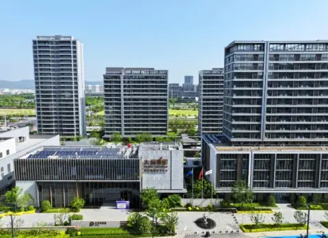 太保家园·苏州国际颐养社区 · 封面