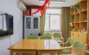 悦华安养淮海服务中心 · 餐厅
