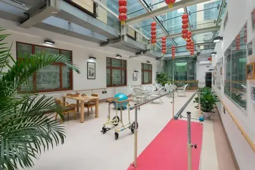 光大汇晨北京朝阳区老年公寓 · 活动区