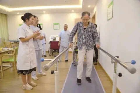 九如城（雨花）康养中心 · 封面