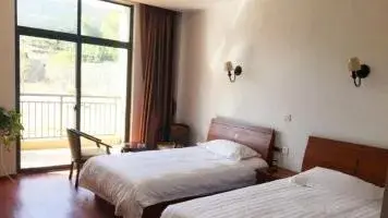 富阳区在水一方颐养院 · 封面