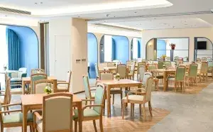 安诺新程国际康养中心 · 餐厅