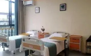 菜园坝康心养老服务中心 · 房间