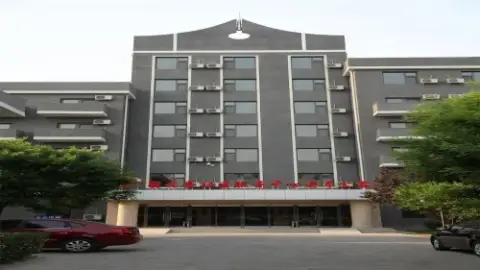 北京市密云区社区服务中心老年公寓 · 封面