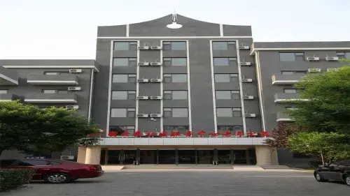 北京市密云区社区服务中心老年公寓 · 外观
