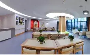大溪沟街道四恩乐龄养老服务中心 · 餐厅
