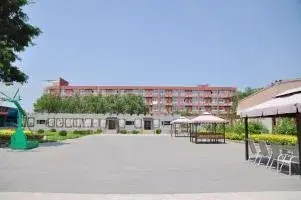 北京市延庆区天开瑞祥养生养老院 · 外观