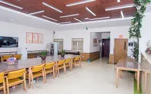 宏善·渝州路街道一社区养老服务中心 · 餐厅