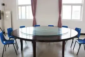北京市顺义区六福全营养老服务中心 · 餐厅