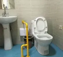 南京江宁沐春园护理院 · 卫生间